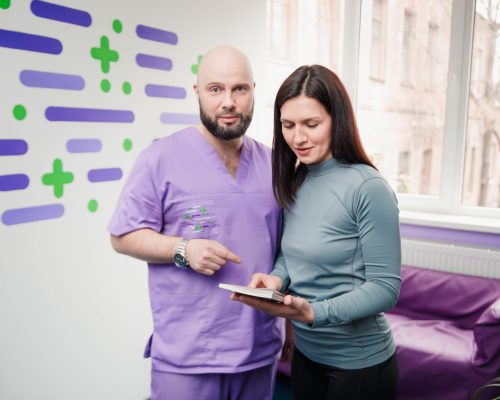 Директор центра